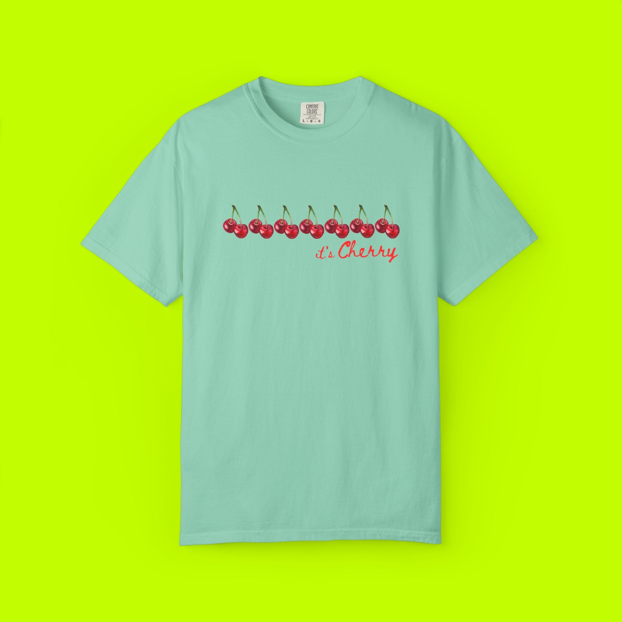 Modern Vintage Style, Cherry t-shirt