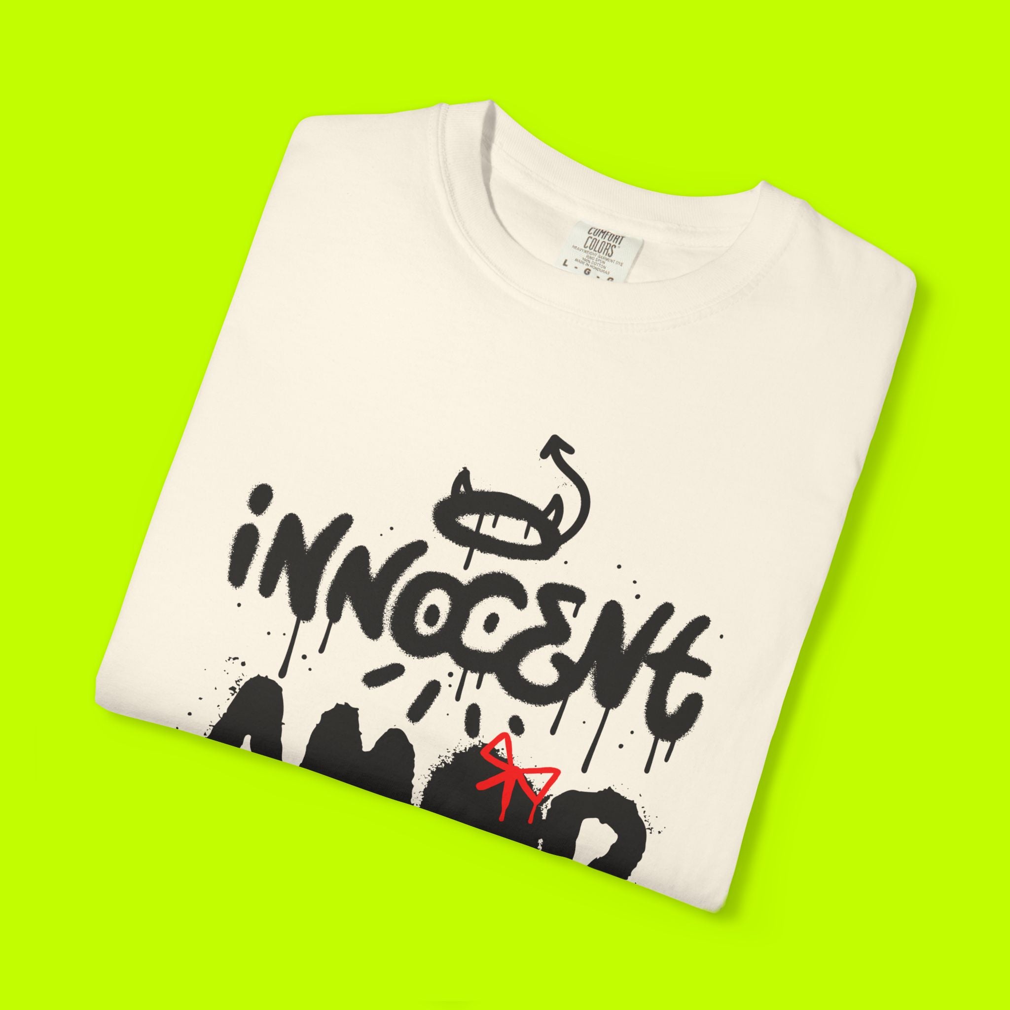 Modern Vintage Style, GraphicTee, Innocent Love T-shirt