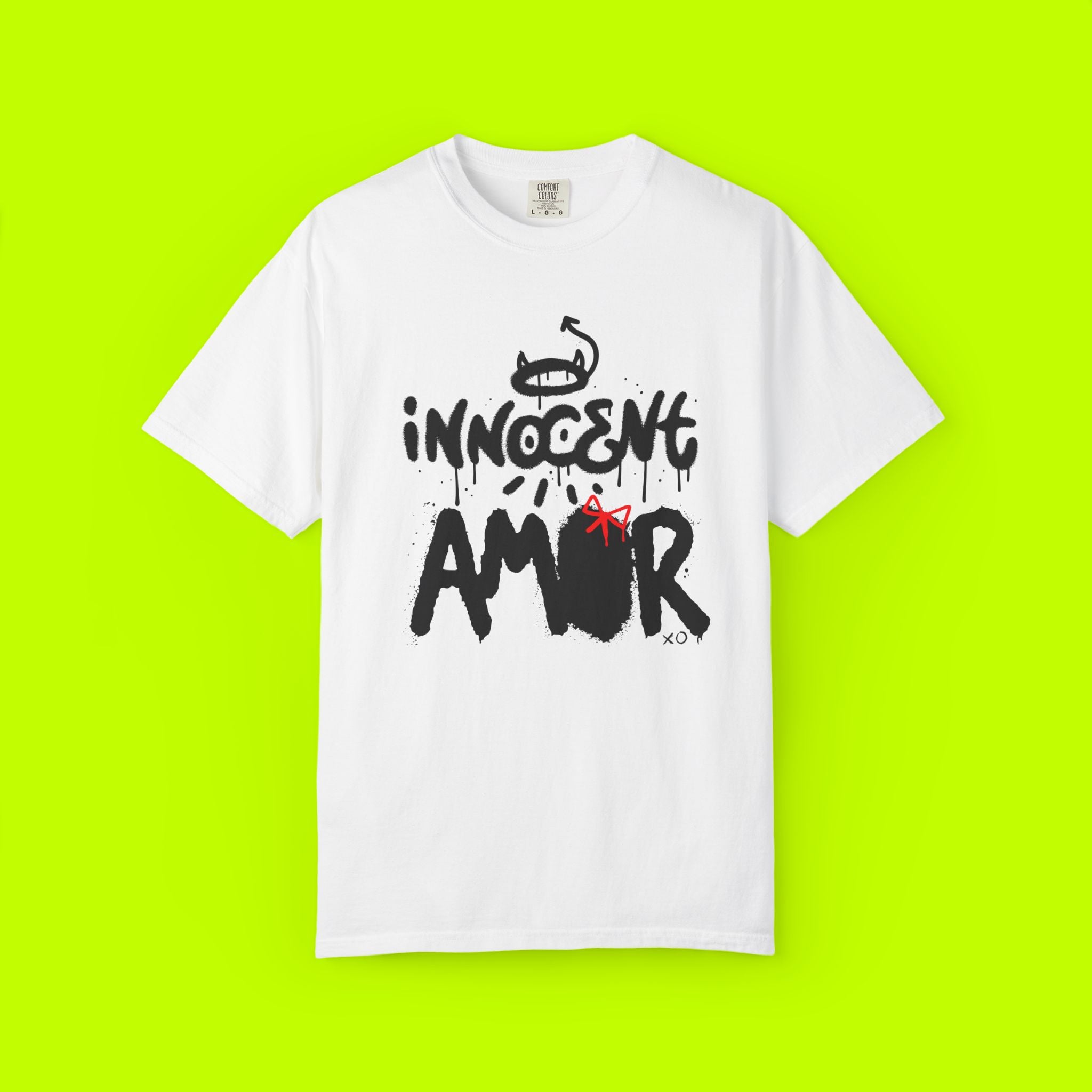Modern Vintage Style, GraphicTee, Innocent Love T-shirt