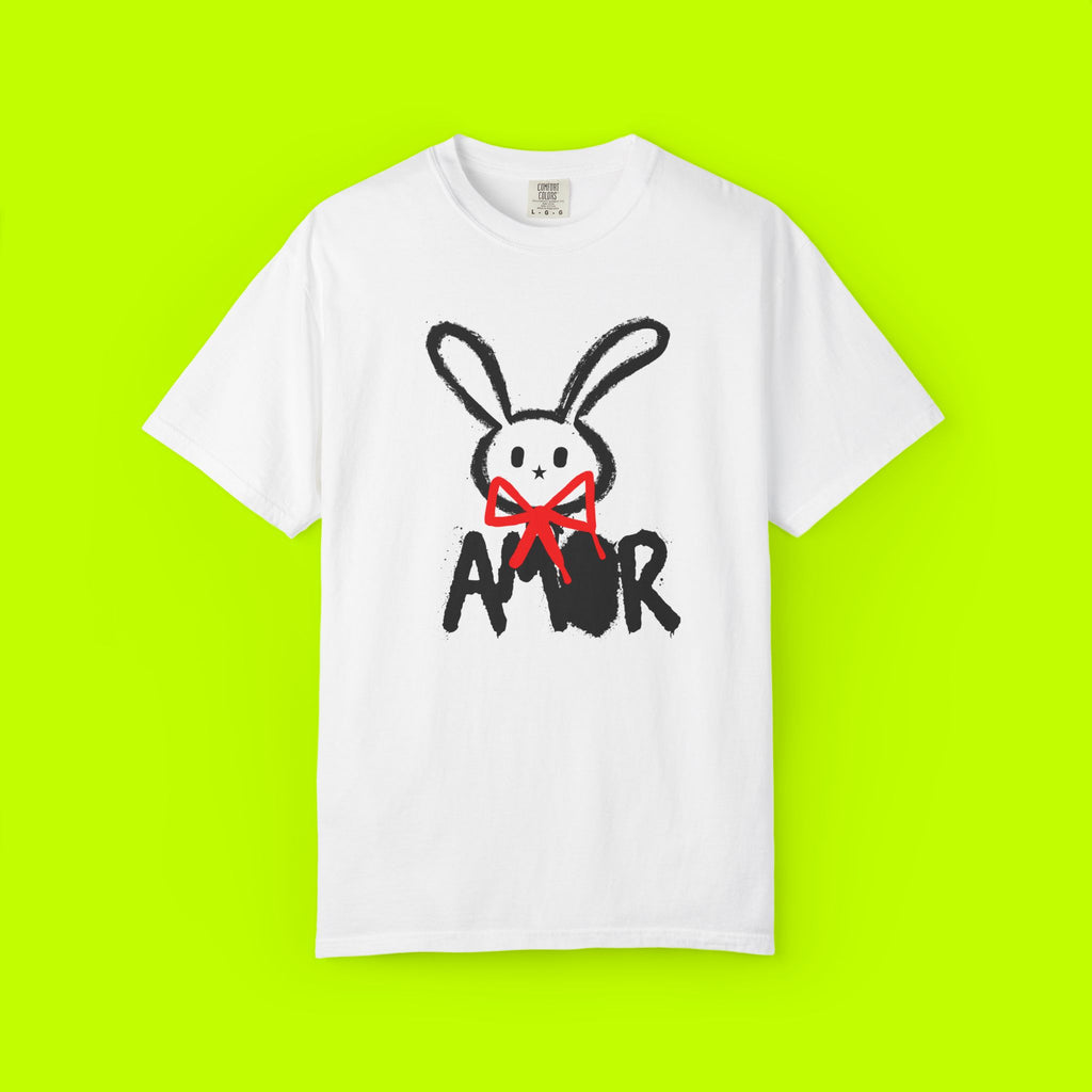 Modern Vintage Style, GraphicTee, Bunny Amor T-shirt