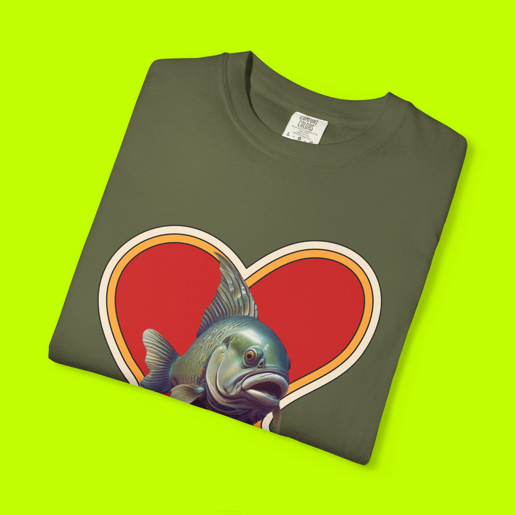 Fish In Love Vintage Style T-shirt