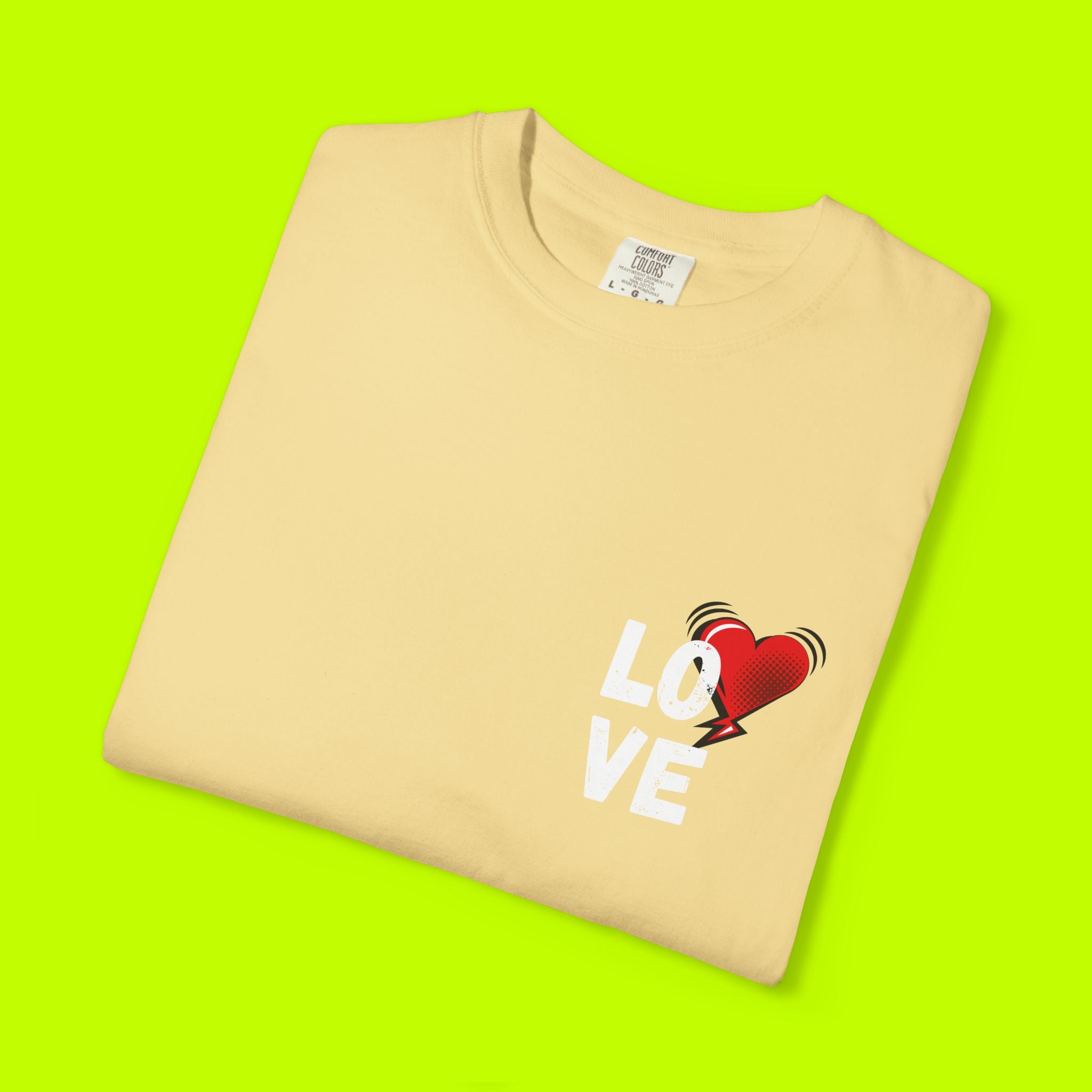 Pop Art Love Vintage Style T-shirt