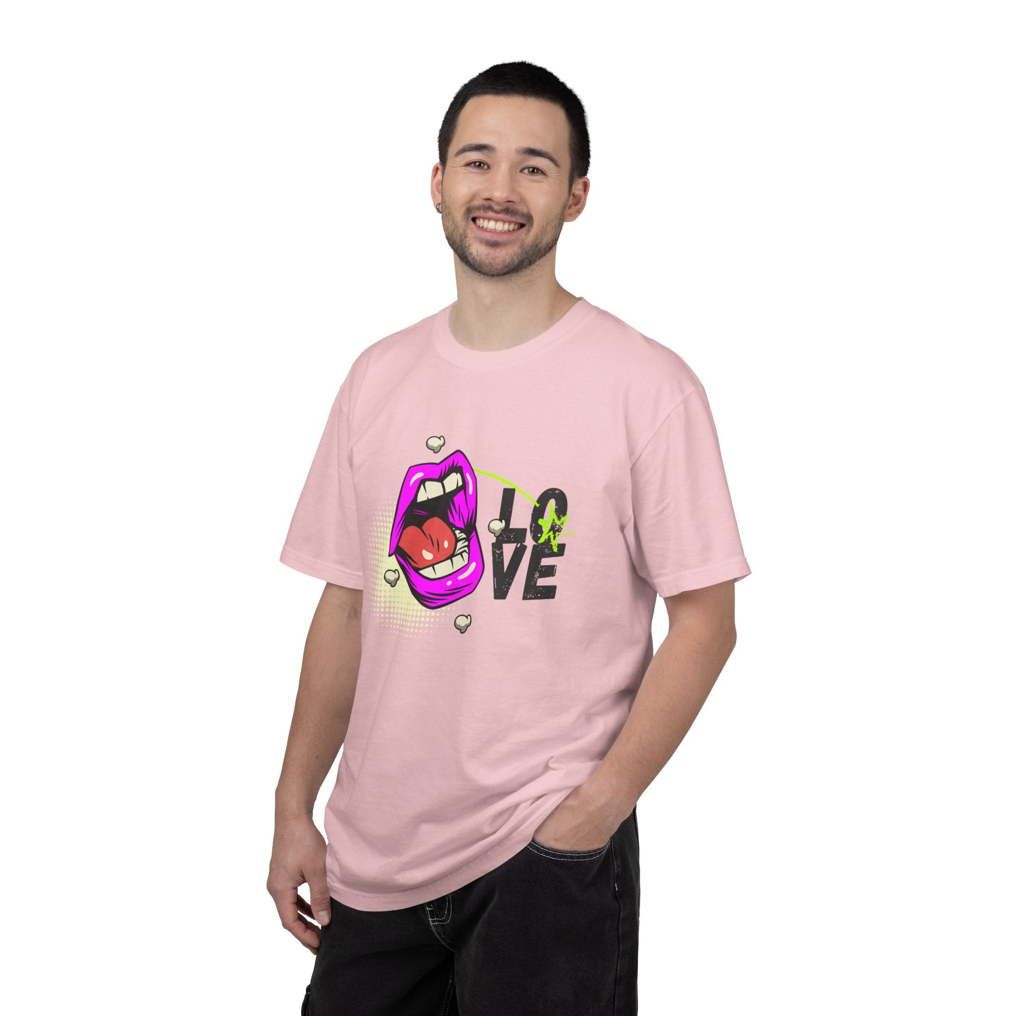 Pop Art, Vintage Style LOVE T-shirt